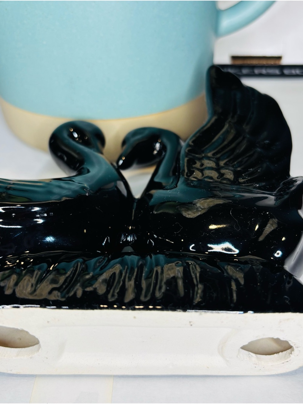 Vintage Glossy Black Swan Figurine Couple - Picture 2 of 5